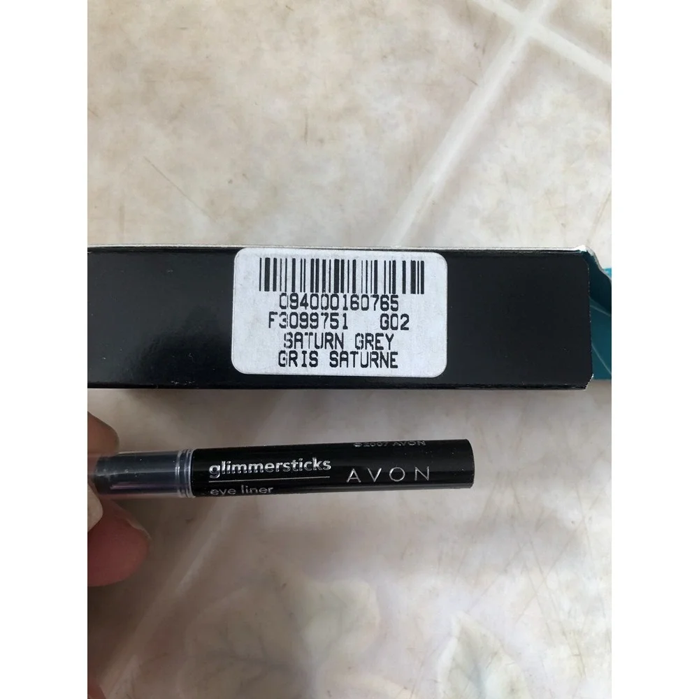 Avon love color